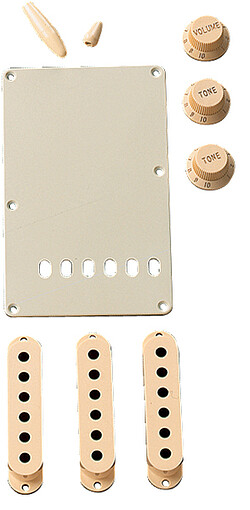 Fender® Accessory Kit Strat® aged wh.  