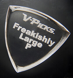 V-Pick Freakishly Large Pointed Pick  